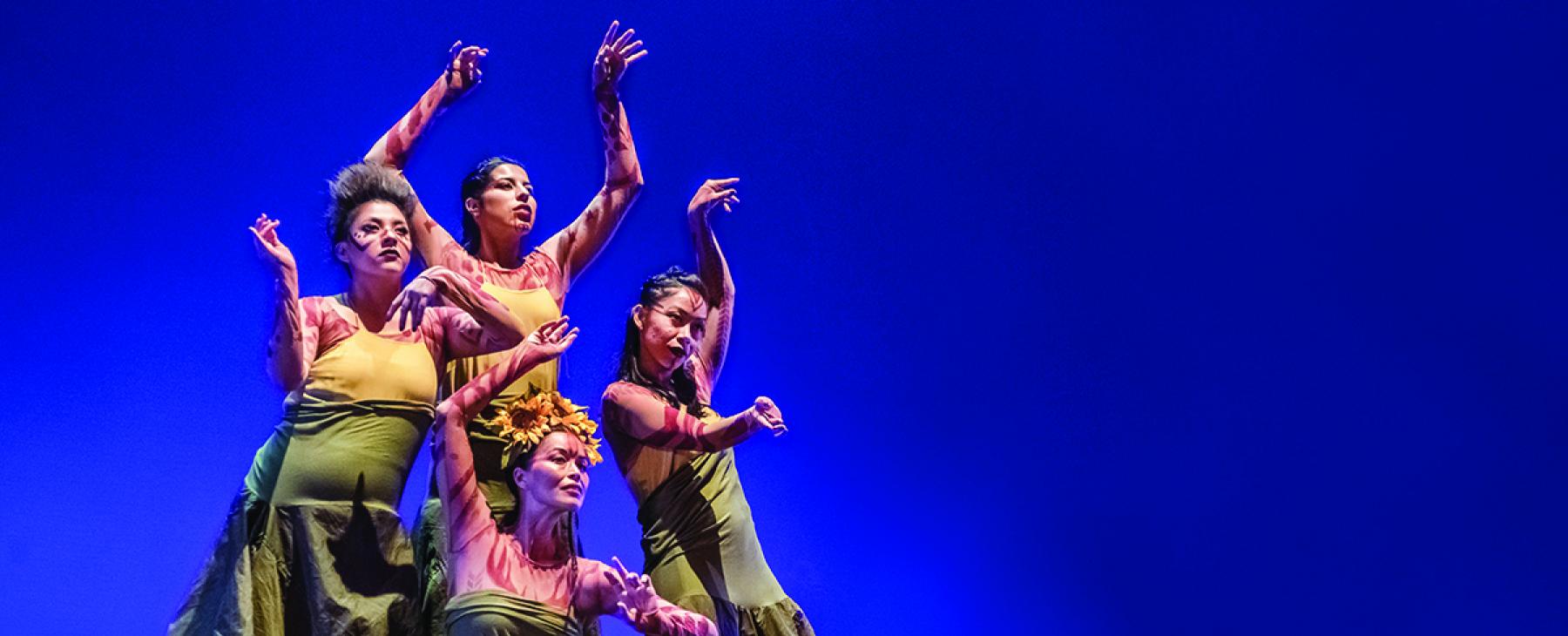 Dancing Earth Creations